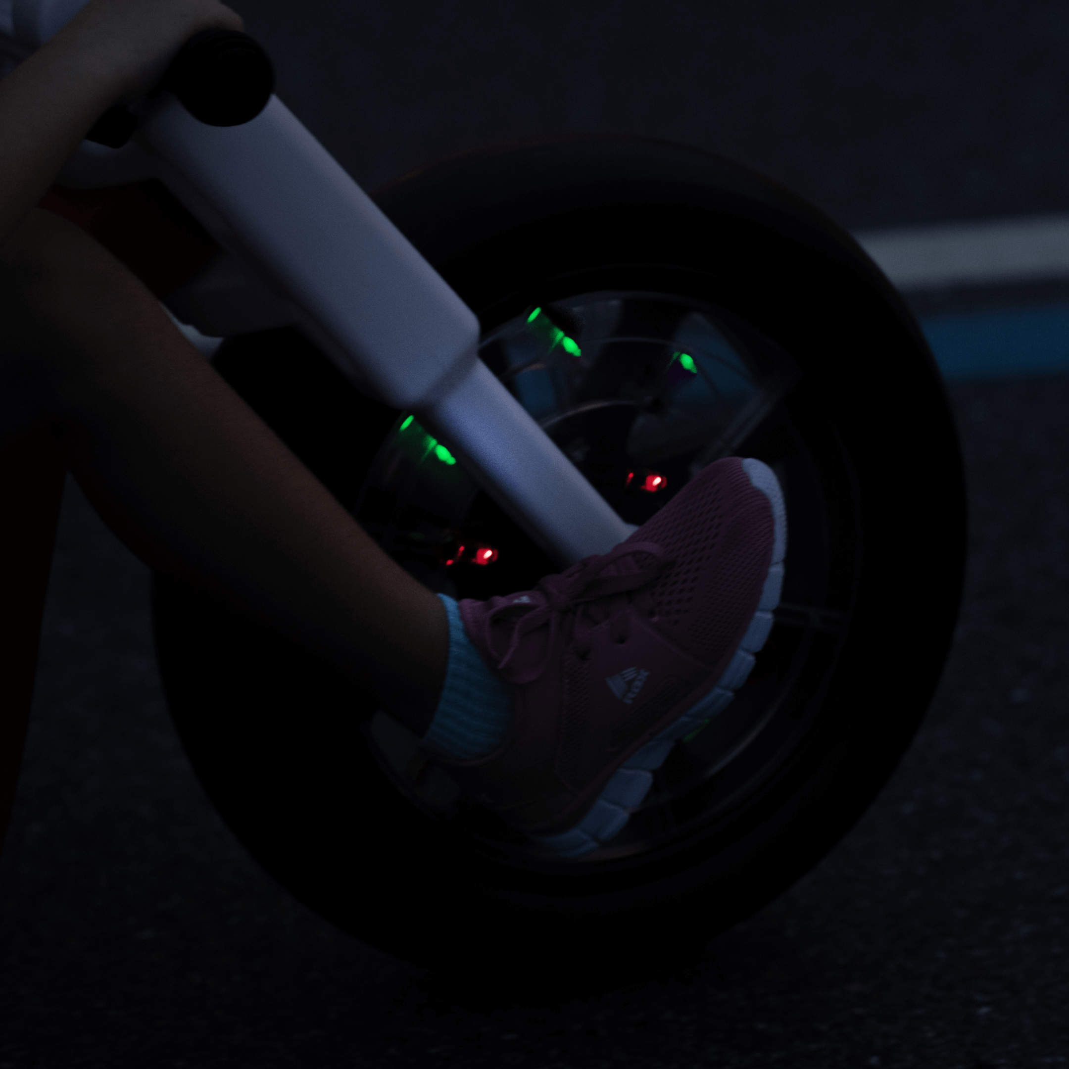Romper_Tire_2_8bf32ea3-c619-4697-87f5-155abc646ea9