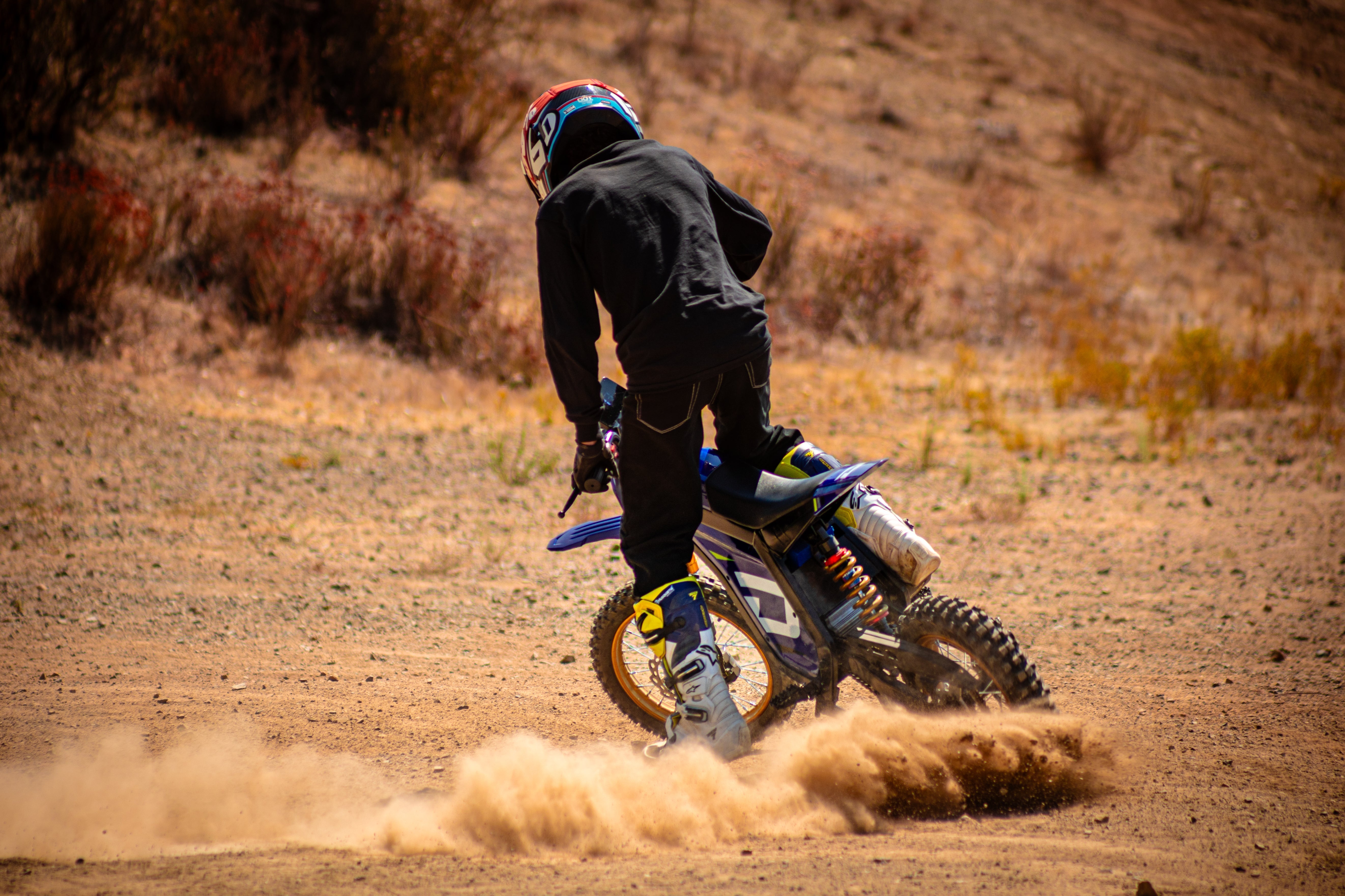 What You Should Know About Electric Dirt Bikes