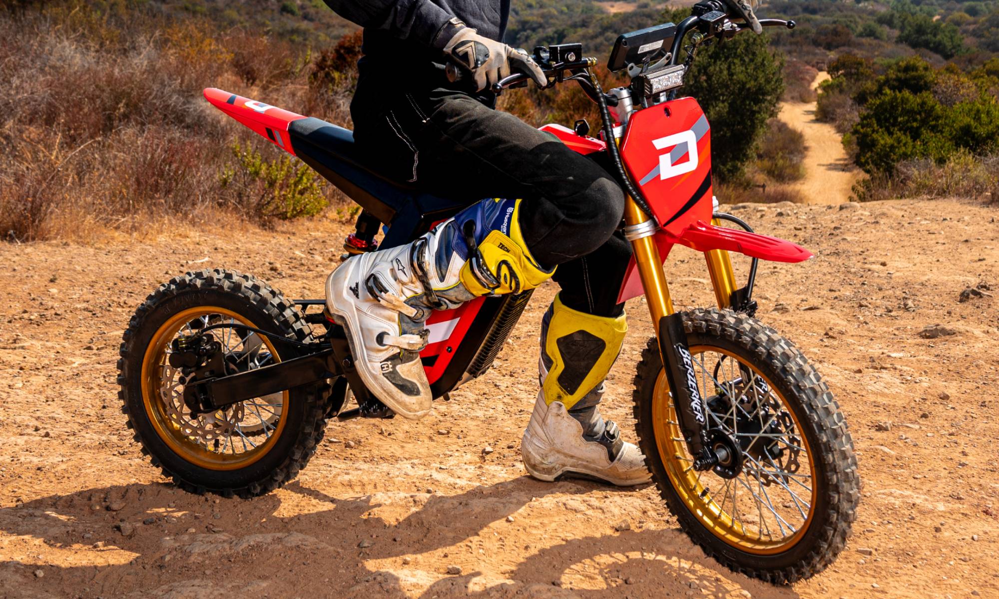 How To Choose The Best Electric Dirt Bike For Teens