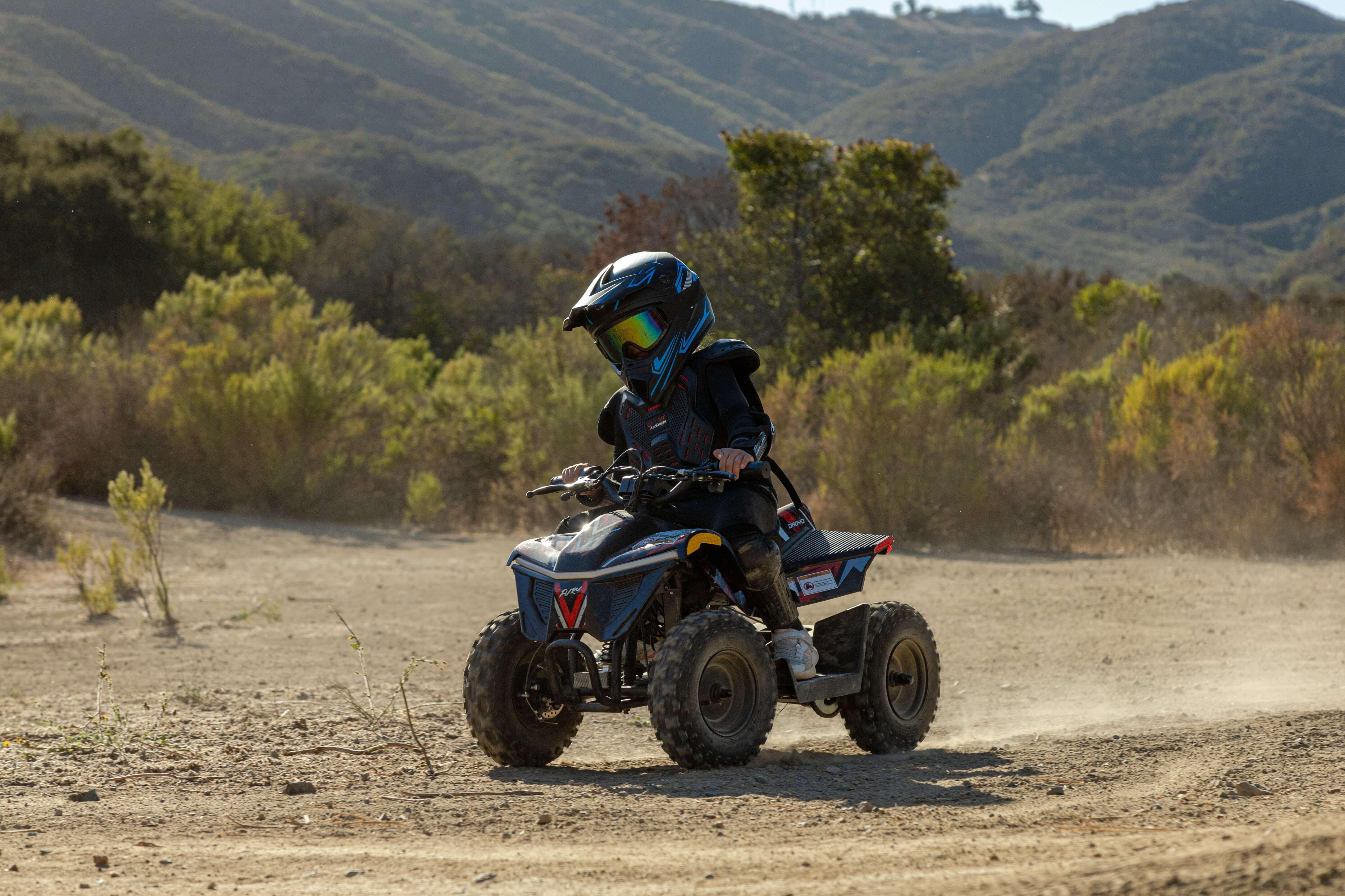 how-to-tie-down-your-kids-atv-on-a-trailer1